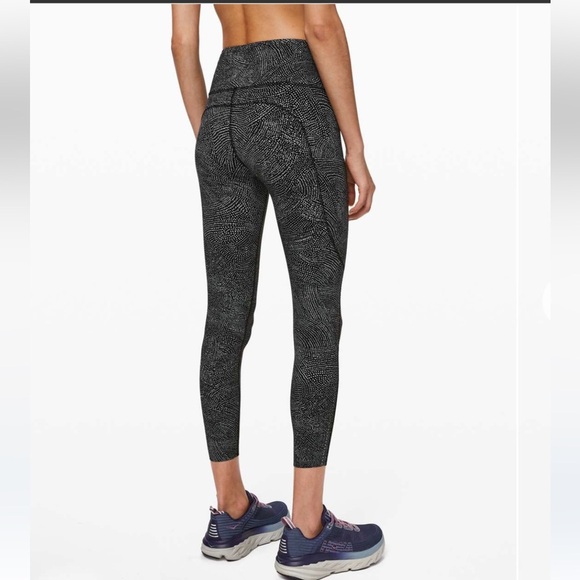 Lululemon Fast and Free Tight II 25" Free Spirit Grey Black Leggings Size 4 B27 - Picture 2 of 10